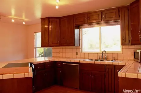 7140 Sutter Ave, Carmichael, CA 95608 photo 10