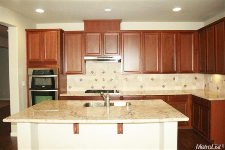 1637 Abilene Cir, Rocklin, CA 95765 photo 4