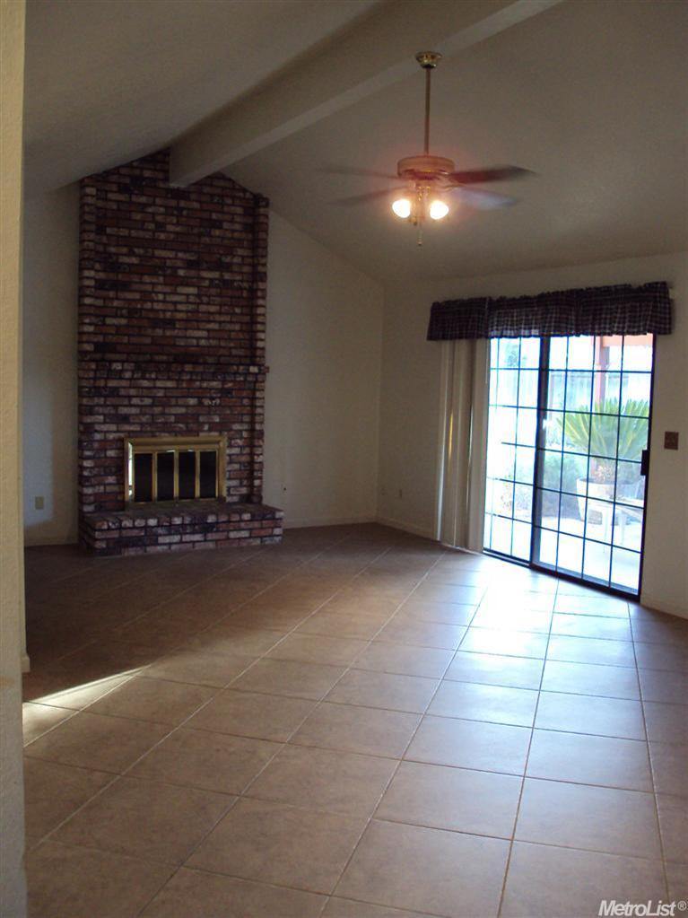 917 Stonum Rd, Modesto, CA 95351 photo 4