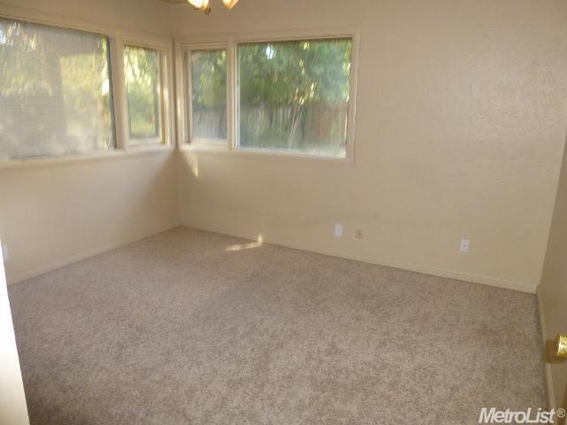 519 Coronado Way, Modesto, CA 95350 photo 6