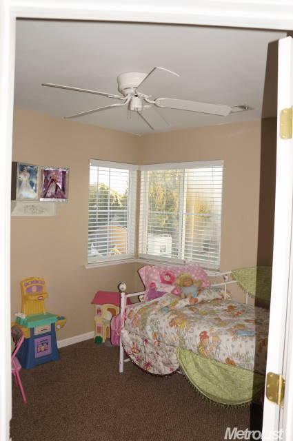 2037 Solothurn Way, Manteca, CA 95337 photo 15