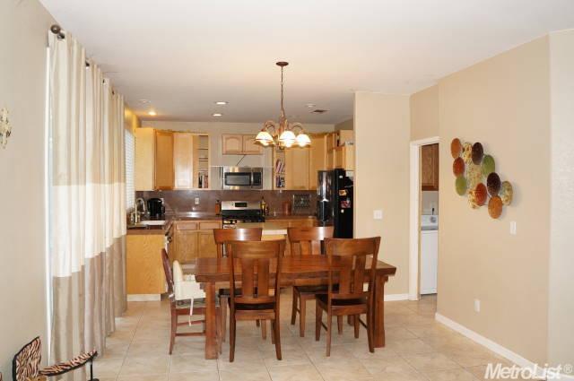 2037 Solothurn Way, Manteca, CA 95337 photo 5