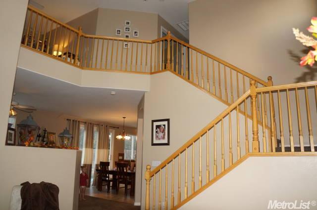 2037 Solothurn Way, Manteca, CA 95337 photo 4