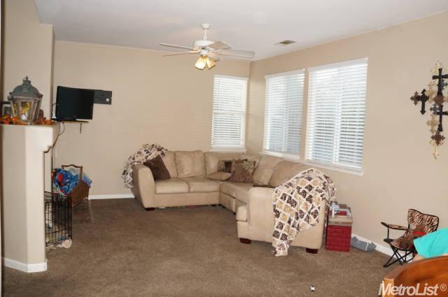 2037 Solothurn Way, Manteca, CA 95337 photo 7