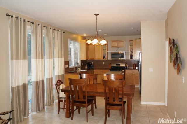 2037 Solothurn Way, Manteca, CA 95337 photo 6