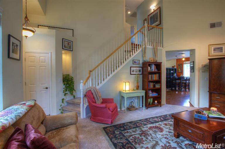 369 Coventry Cir, Folsom, CA 95630 photo 8