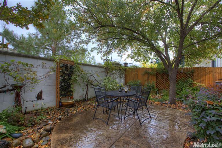 369 Coventry Cir, Folsom, CA 95630 photo 15