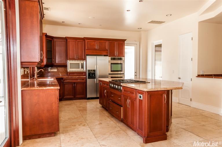 5008 Arden Way, Carmichael, CA 95608 photo 5
