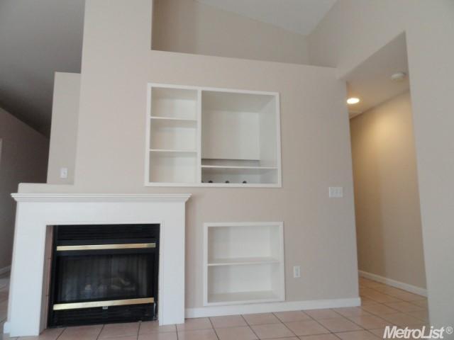 1167 Cherry Oak Ln, Manteca, CA 95336 photo 5