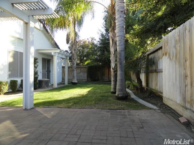 1167 Cherry Oak Ln, Manteca, CA 95336 photo 10