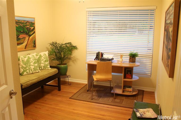 5416 Locust Ave, Carmichael, CA 95608 photo 3