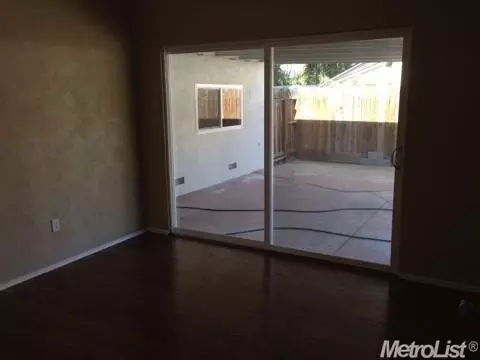 328 Covena Ave, Modesto, CA 95354 photo 8