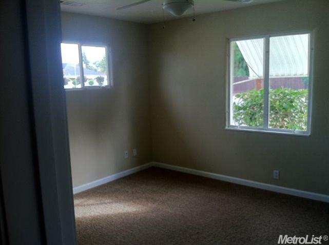 5725 Hulen Ave, Modesto, CA 95356 photo 4