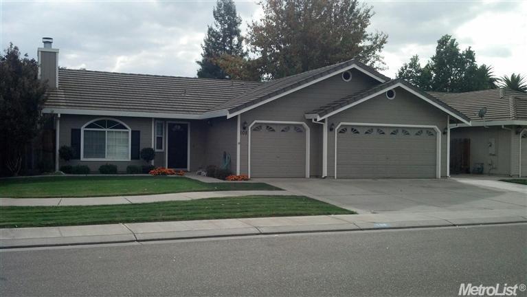108 Libby Dr, Escalon, CA 95320 photo 1