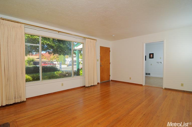 2348 Mission Ave, Carmichael, CA 95608 photo 4