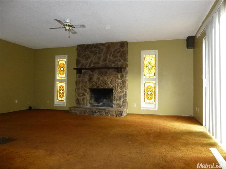 1836 Milpas Ln, Modesto, CA 95355 photo 8