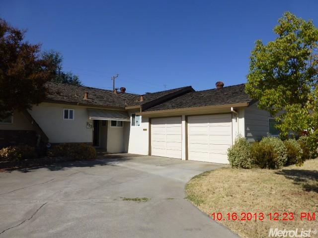 233 Cottage Ave, Manteca, CA 95336 photo 1
