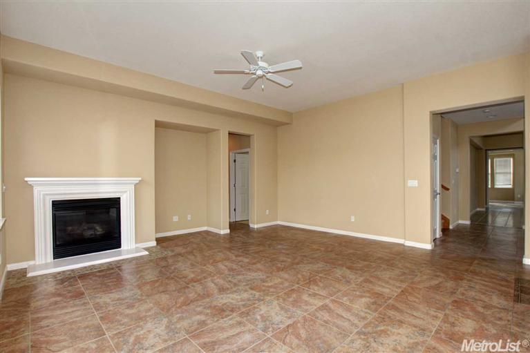 3729 Gresham Ln, Sacramento, CA 95835 photo 10
