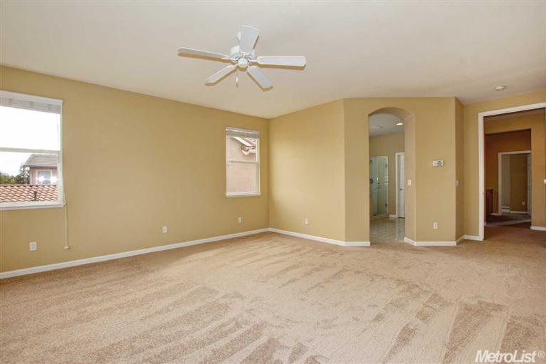 3729 Gresham Ln, Sacramento, CA 95835 photo 14