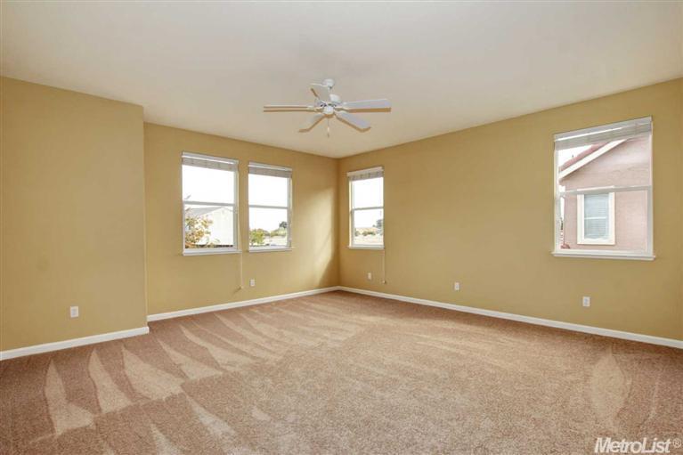 3729 Gresham Ln, Sacramento, CA 95835 photo 13