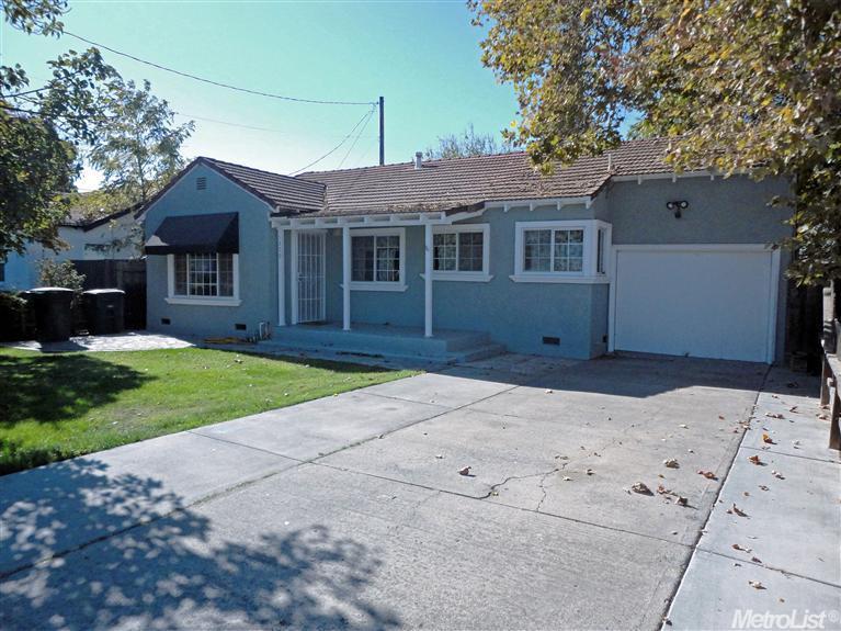 1309 Sunrise Ave, Modesto, CA 95350 photo 1