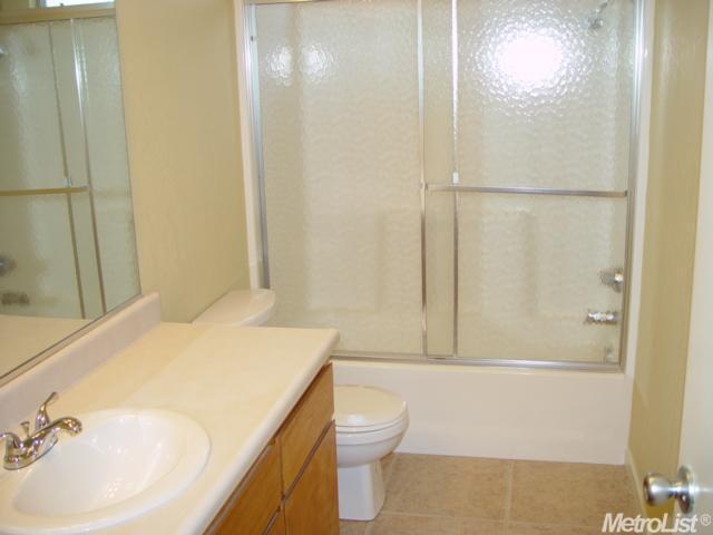 1906 Truman Dr, Chowchilla, CA 93610 photo 8