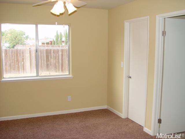 1906 Truman Dr, Chowchilla, CA 93610 photo 6