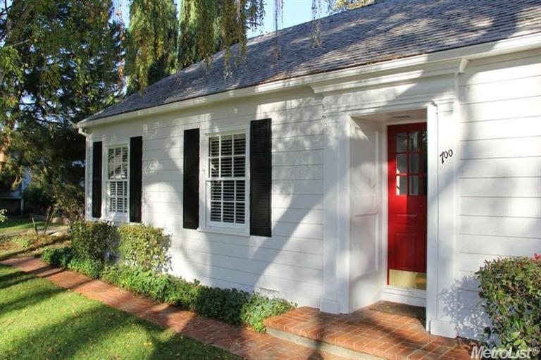700 Muir Rd, Modesto, CA 95350 photo 2