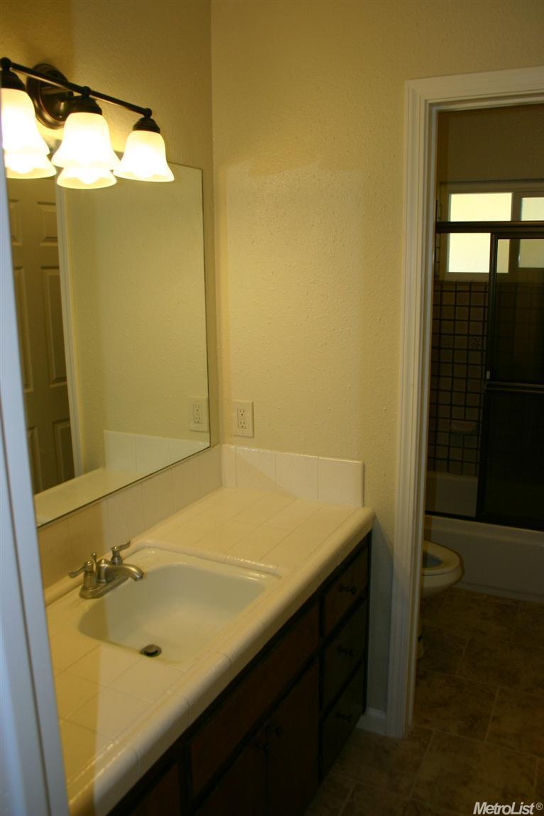 3309 Swallow Dr, Modesto, CA 95356 photo 6