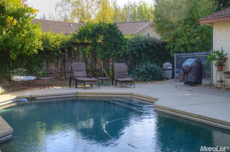 103 Middle Fork Ct, Folsom, CA 95630 photo 25