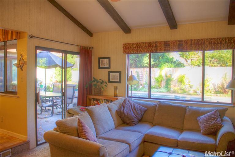 103 Middle Fork Ct, Folsom, CA 95630 photo 13