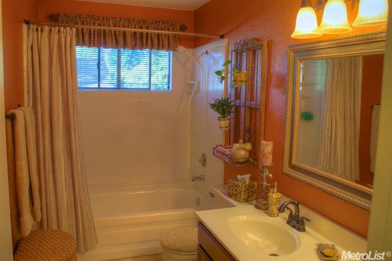 103 Middle Fork Ct, Folsom, CA 95630 photo 21