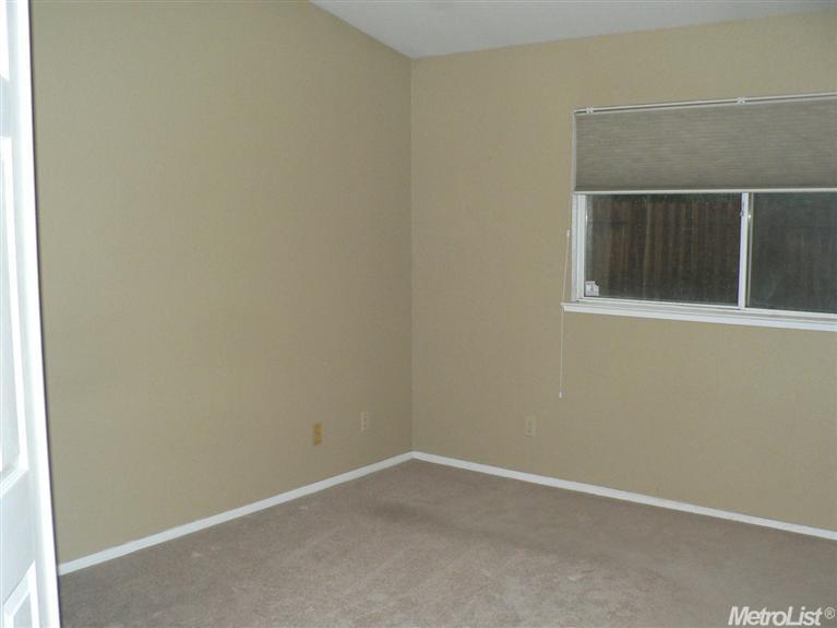 318 Leffler Pl, Turlock, CA 95382 photo 11