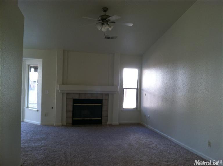 2677 Altair, Merced, CA 95341 photo 5