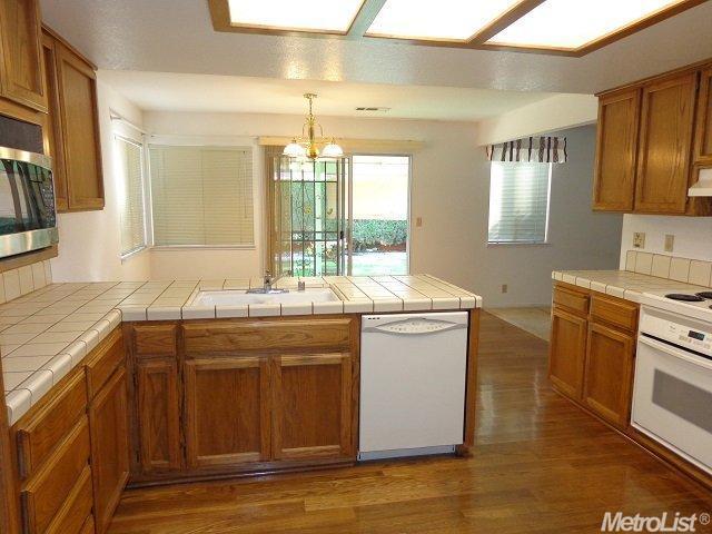 3212 Boyce Ln, Modesto, CA 95355 photo 8