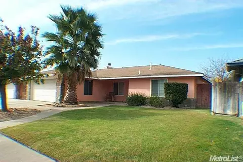 913 Winepress Ln, Modesto, CA 95351 photo 1