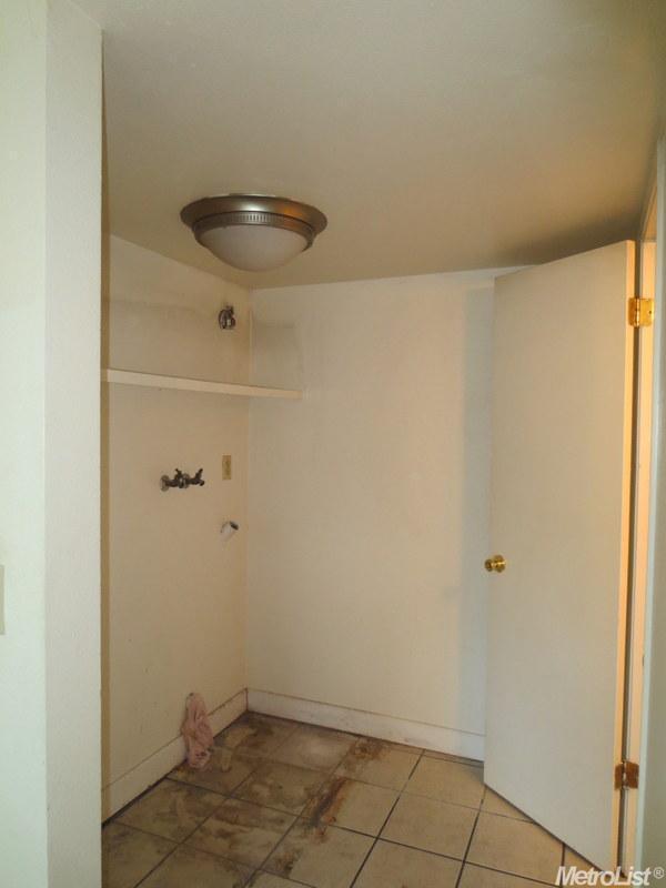 3965 Oak Villa Cir, Carmichael, CA 95608 photo 10