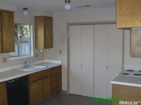 3828 Blaker, Ceres, CA 95307 photo 10