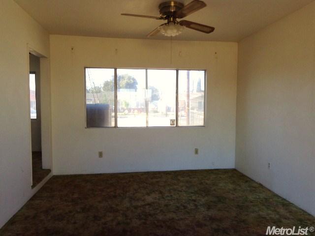 1810 Eureka St, Modesto, CA 95358 photo 5