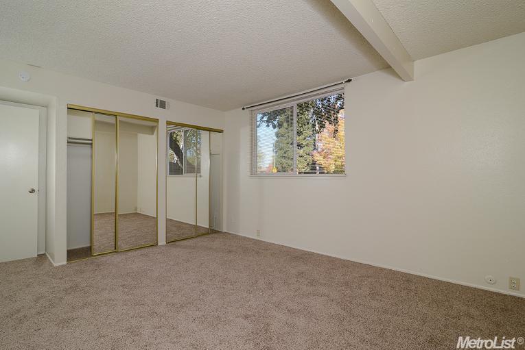 4742 Whitney Ave, Carmichael, CA 95608 photo 6
