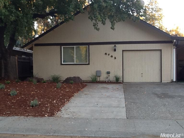 4742 Whitney Ave, Carmichael, CA 95608 photo 1