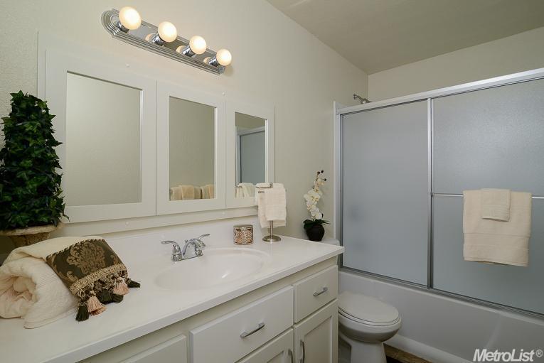 4742 Whitney Ave, Carmichael, CA 95608 photo 7