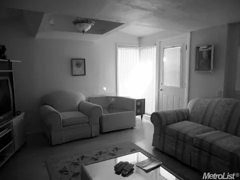 8804 El Verano Ave, Elverta, CA 95626 photo 5