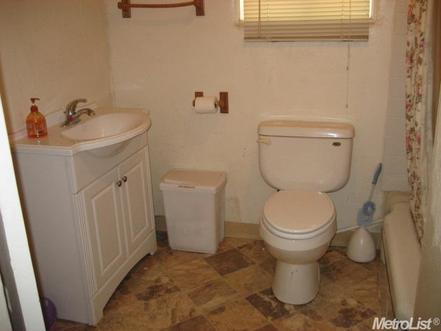 620 Inyo Ave, Modesto, CA 95358 photo 10