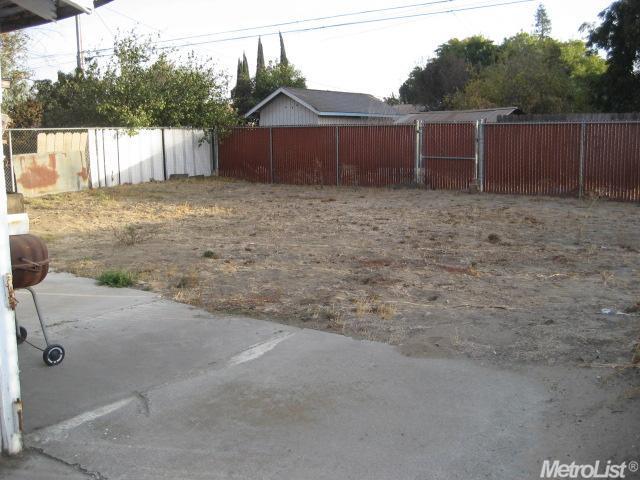 620 Inyo Ave, Modesto, CA 95358 photo 11