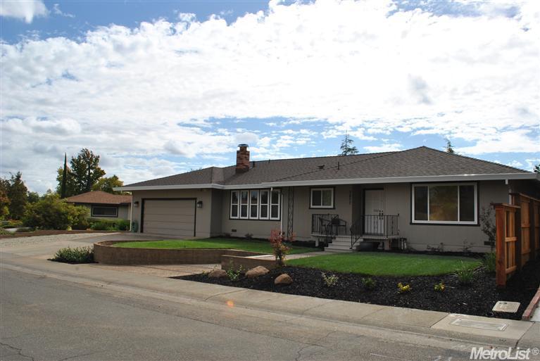 3877 Maudray Way, Carmichael, CA 95608 photo 2