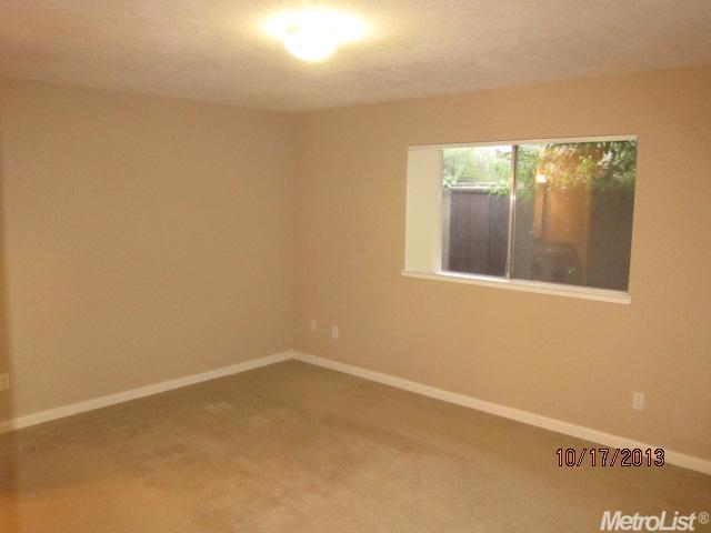 4036 Elmo Loop, Modesto, CA 95356 photo 4
