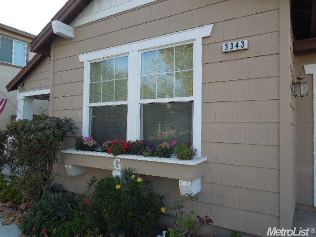 3343 Dewar Ln, Turlock, CA 95382 photo 4