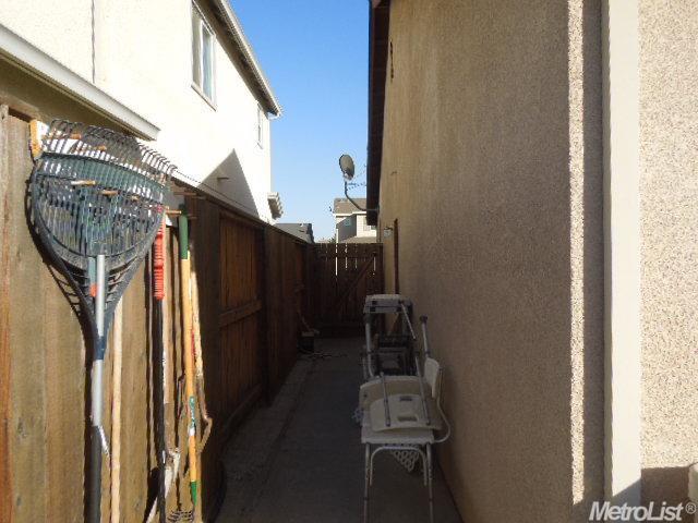3343 Dewar Ln, Turlock, CA 95382 photo 22