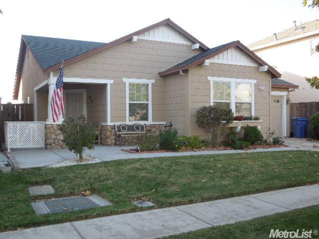 3343 Dewar Ln, Turlock, CA 95382 photo 1